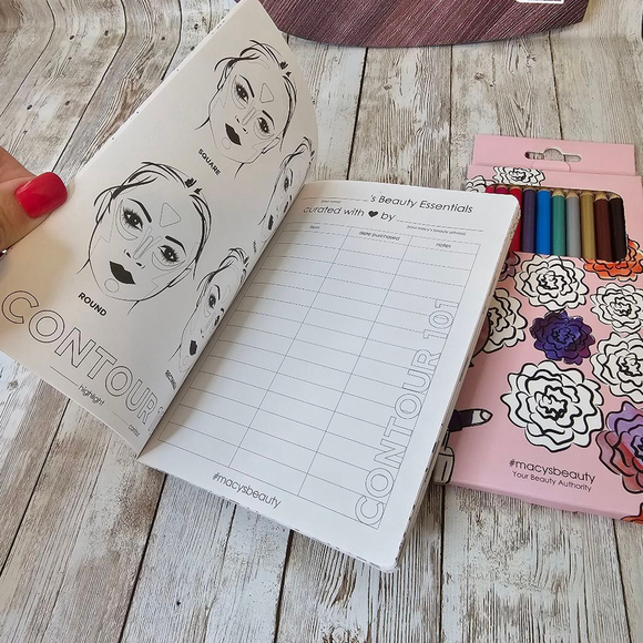 Coloring Book & Pencils Set Pink - Picture 5 of 6